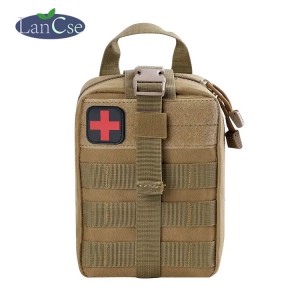 nylon first-aid packet backpack outdoor emergency survival first aid devices kits with blanket plaster cream